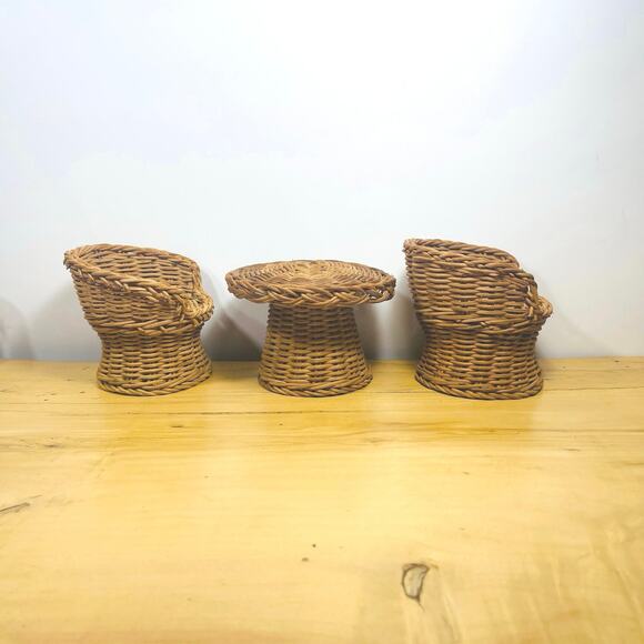 Vintage 70s Wicker Cane Barbie Doll Table Chairs Furniture Hong Kong Toys - Picture 3 of 13